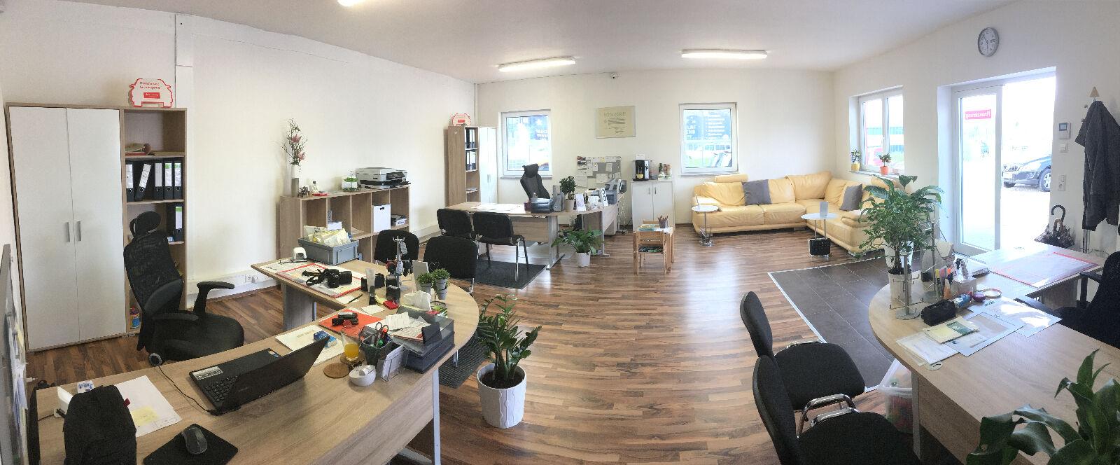 showroom-image-main