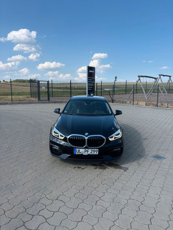 Image of BMW 118