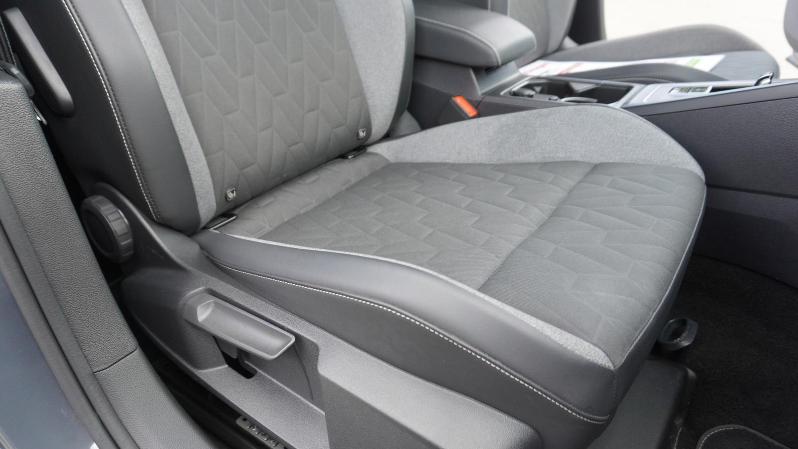 Volkswagen Golf VIII Variant 1.5 eTSI Goal DSG LED Navi ACC, миниатюра 13