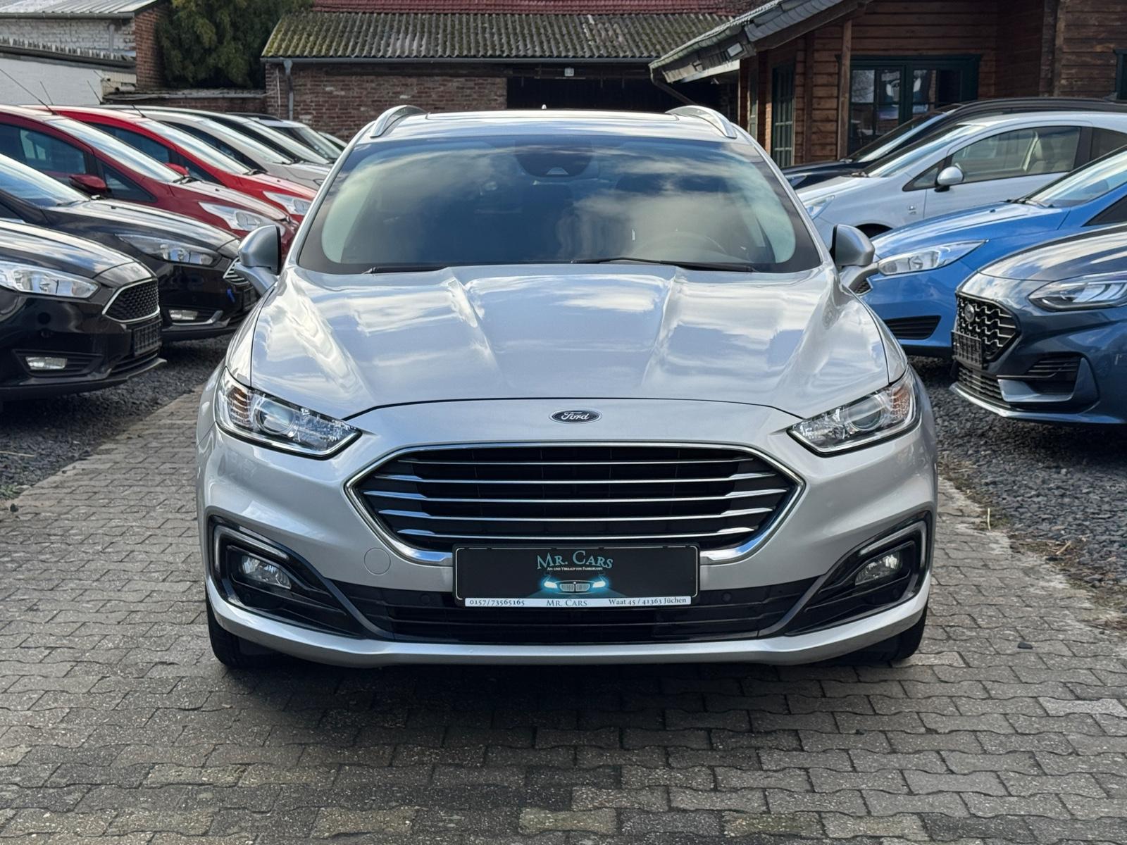 Ford Mondeo Turnier Hybrid Titanium 1 Hand