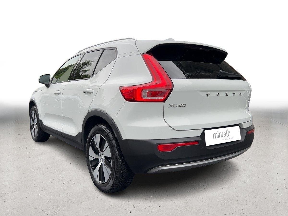 Volvo XC 40 Momentum Pro T3 2WD LED+NAVI+APP+RFK+STH+L