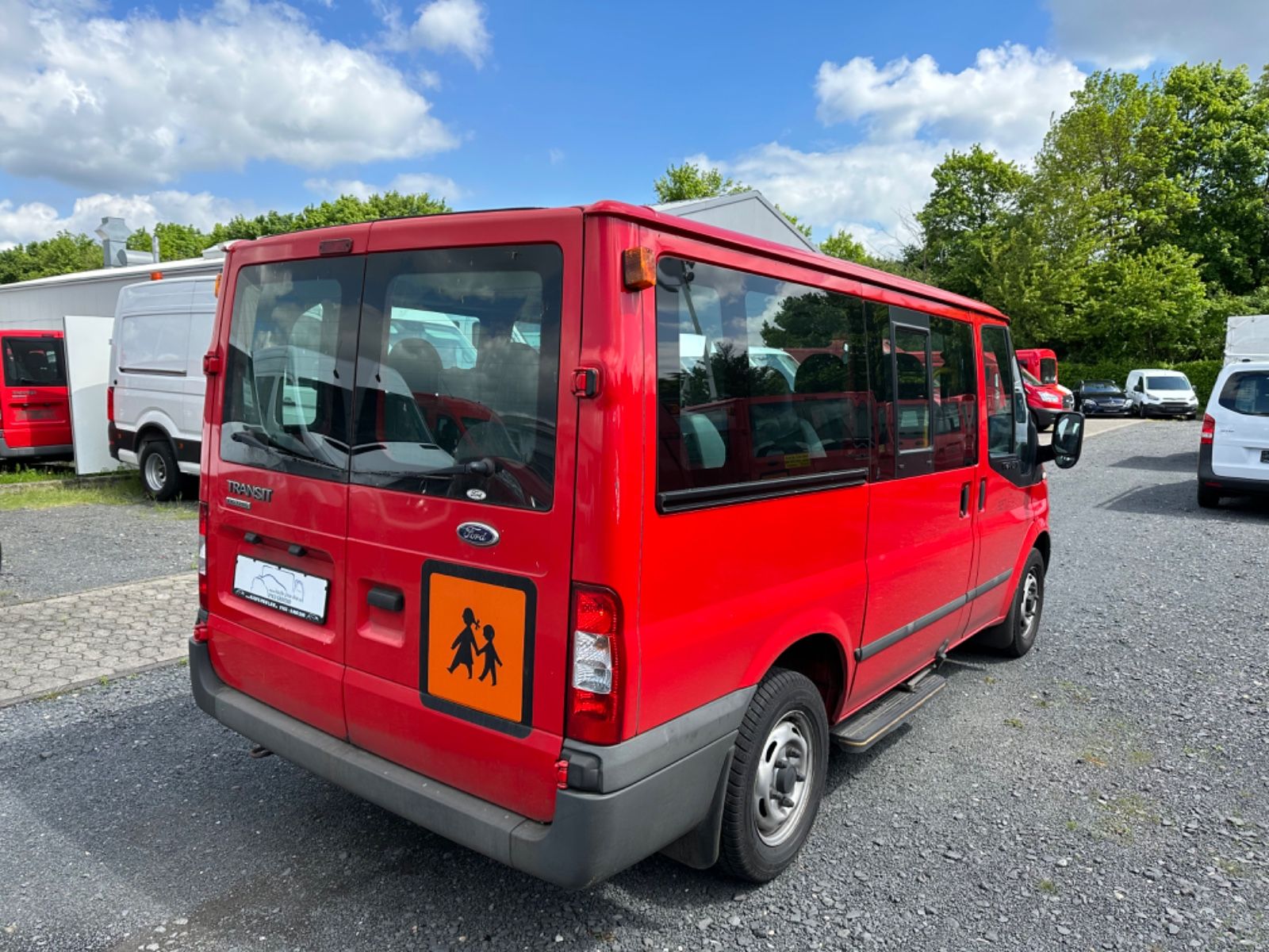 Fahrzeugabbildung Ford Transit Kombi FT 280 K*9 Sitzer*8038*