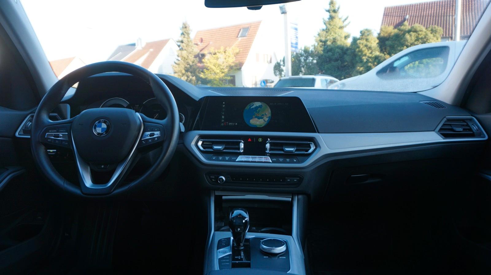 BMW 3 Series d xDrive Advantage Standheizung Kamera SHZ, миниатюра 8