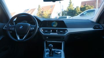 BMW 320 - 8
