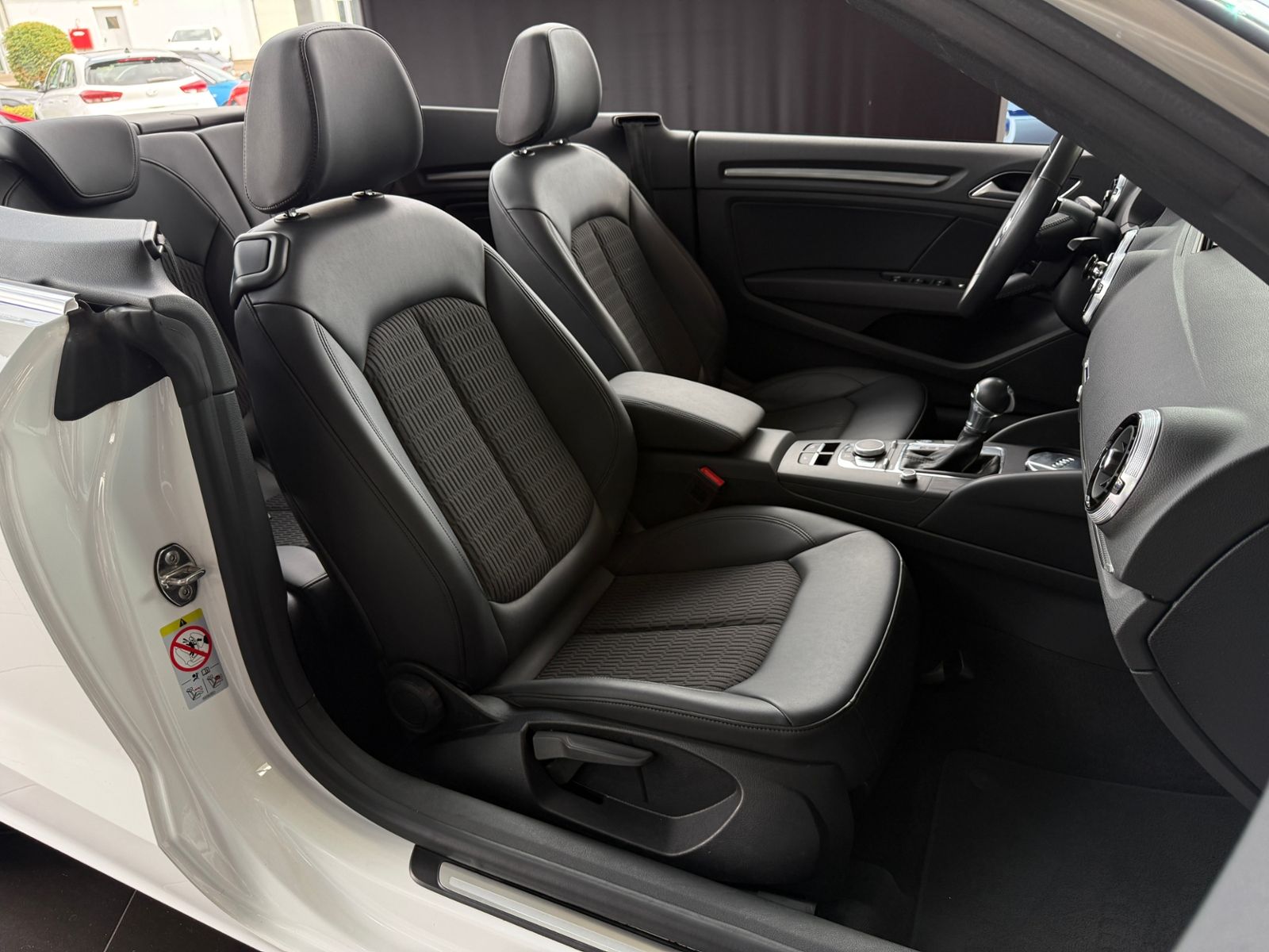 Fahrzeugabbildung Audi A3 Cabriolet design 35 TFSI XENON NAVI ALU