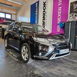 Mitsubishi Outlander 2.4 MIVEC PLUG-IN HYBRID 4WD Basis...