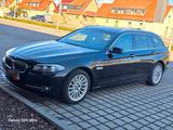 BMW F 11 520D - BMW 520: 520d F11