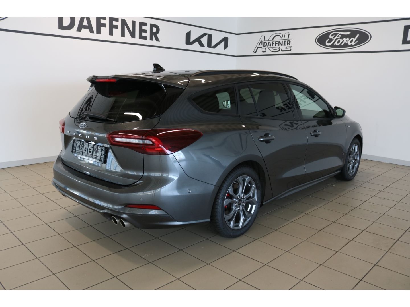 Fahrzeugabbildung Ford Focus Turnier ST-Line X 1.0 EcoBoost EU6d