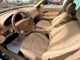 Mercedes-Benz E 280 CDI 1.Hand Standh. Airmatic Leder Xenon - Mercedes-Benz E 280 mit Diesel-Antrieb: Automatik