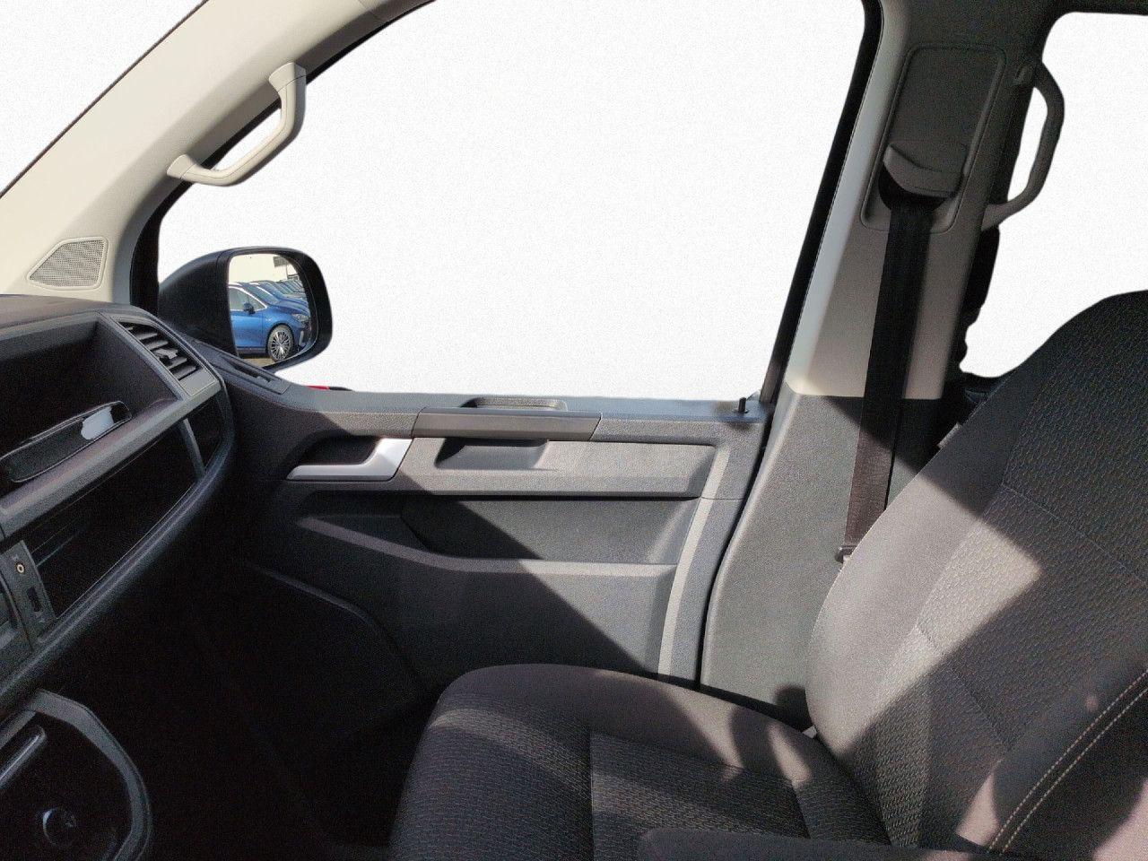 Volkswagen Multivan T6 2.0 TDI DSG StdHz AHK 7Sitz Temp PDC