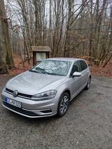 Volkswagen Golf 1.0 TSI 63kW Sound 