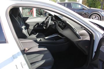 Peugeot 408 - 6