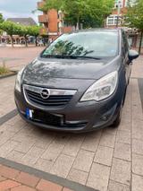 Opel Meriva 1.7 CDTI Selection 96kW Selection - Opel Meriva mit Diesel-Antrieb: Kleinbus, 1.7