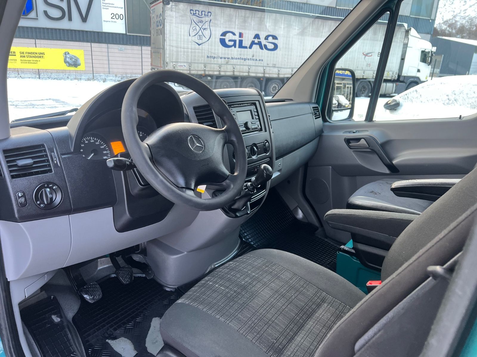 Fahrzeugabbildung Mercedes-Benz Sprinter II Pritsche *DOPPELKABINE*6.STIZ*1.HAND