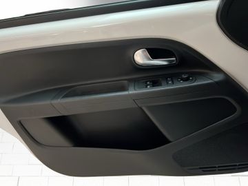 Bild 10 VW up! 1,0 move up!