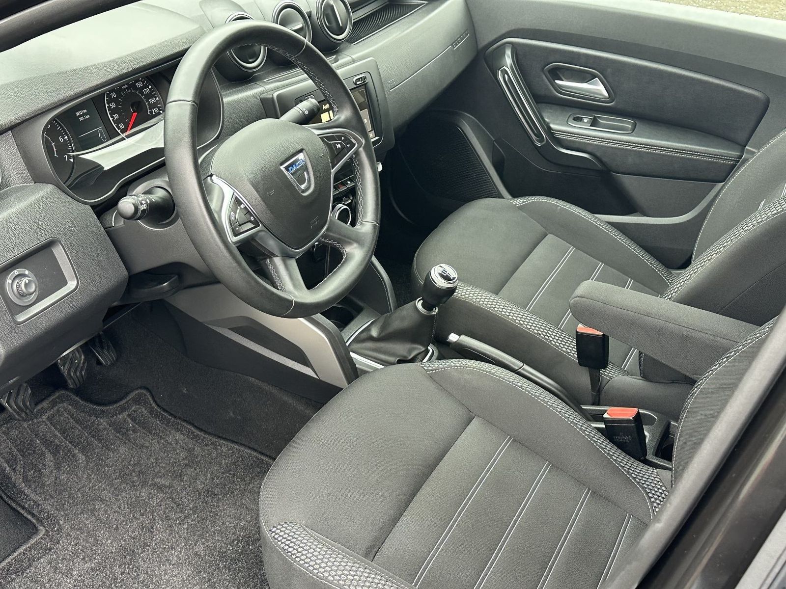 Fahrzeugabbildung Dacia Duster Prestige TCe 130