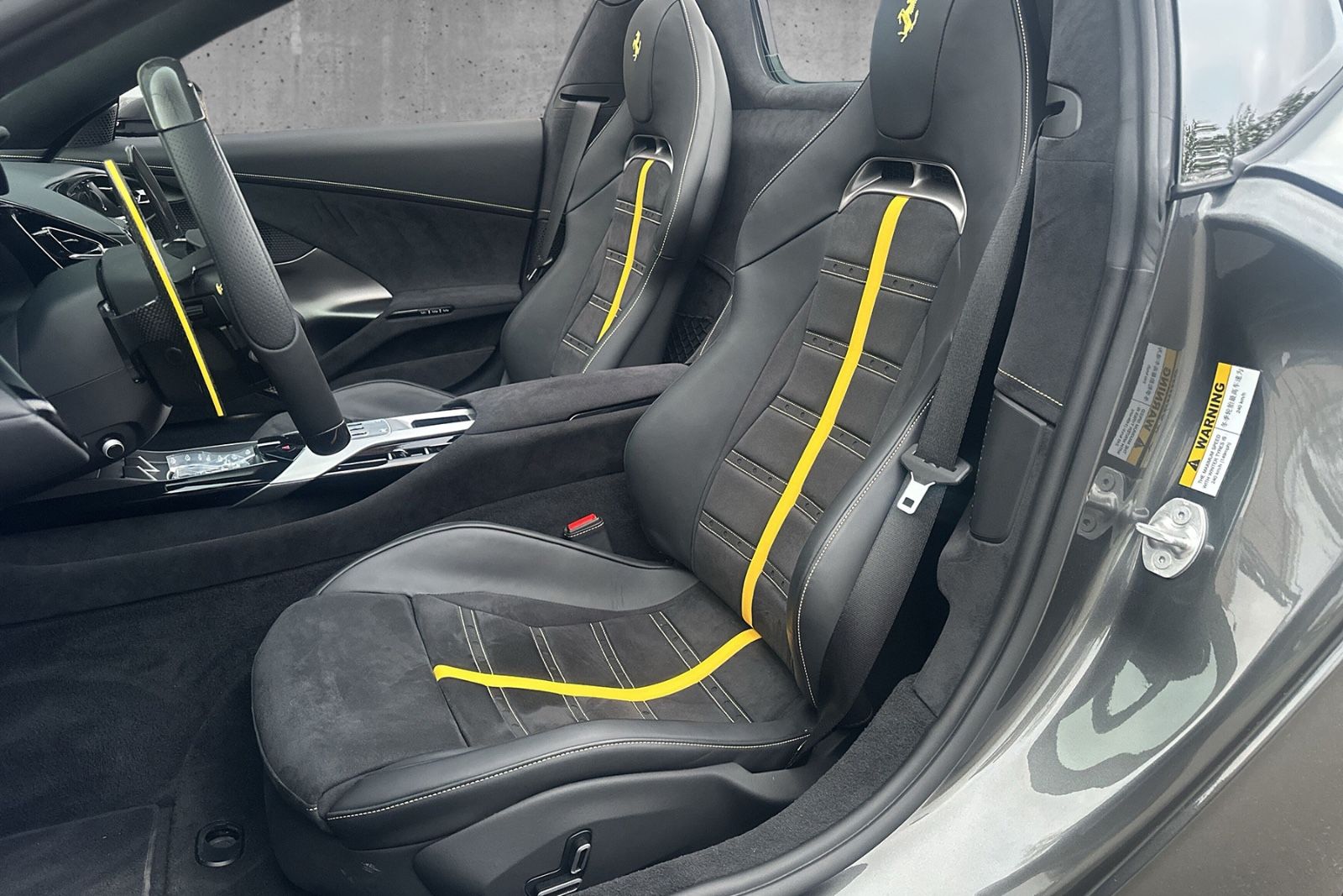 Fahrzeugabbildung Ferrari 12Cilindri Spider*Daytona*Carbon*LED*Lift*2026*