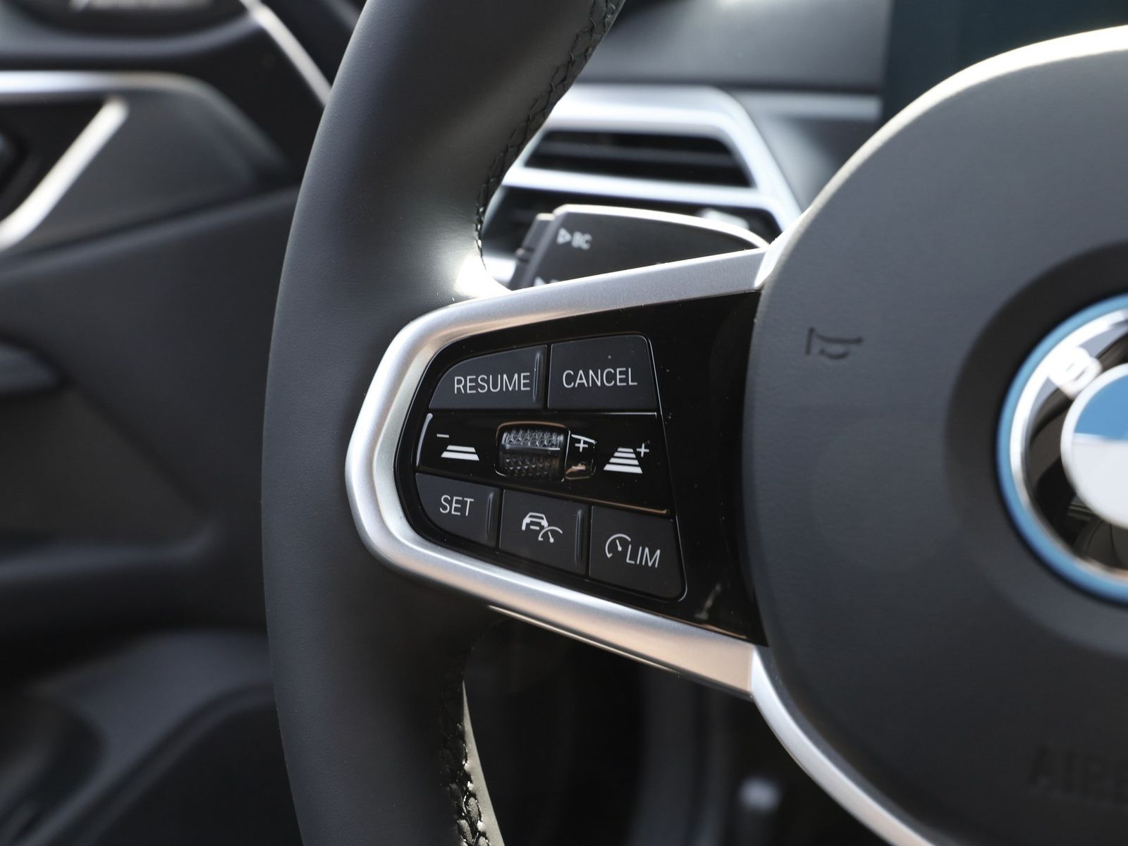 BMW i4 - Bild 11