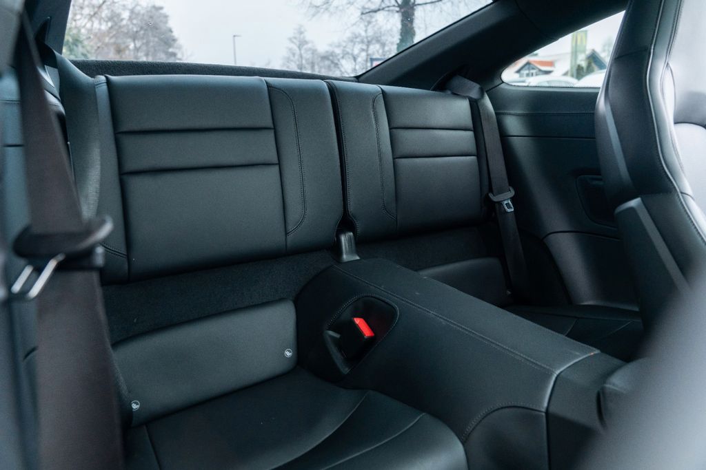 ANDERE Techart T Sport R/ SCHALTER/ 505 PS/ MATT CARBON ANDERE Techart T Sport R/ SCHALTER/ 505 PS/ MATT CARBON