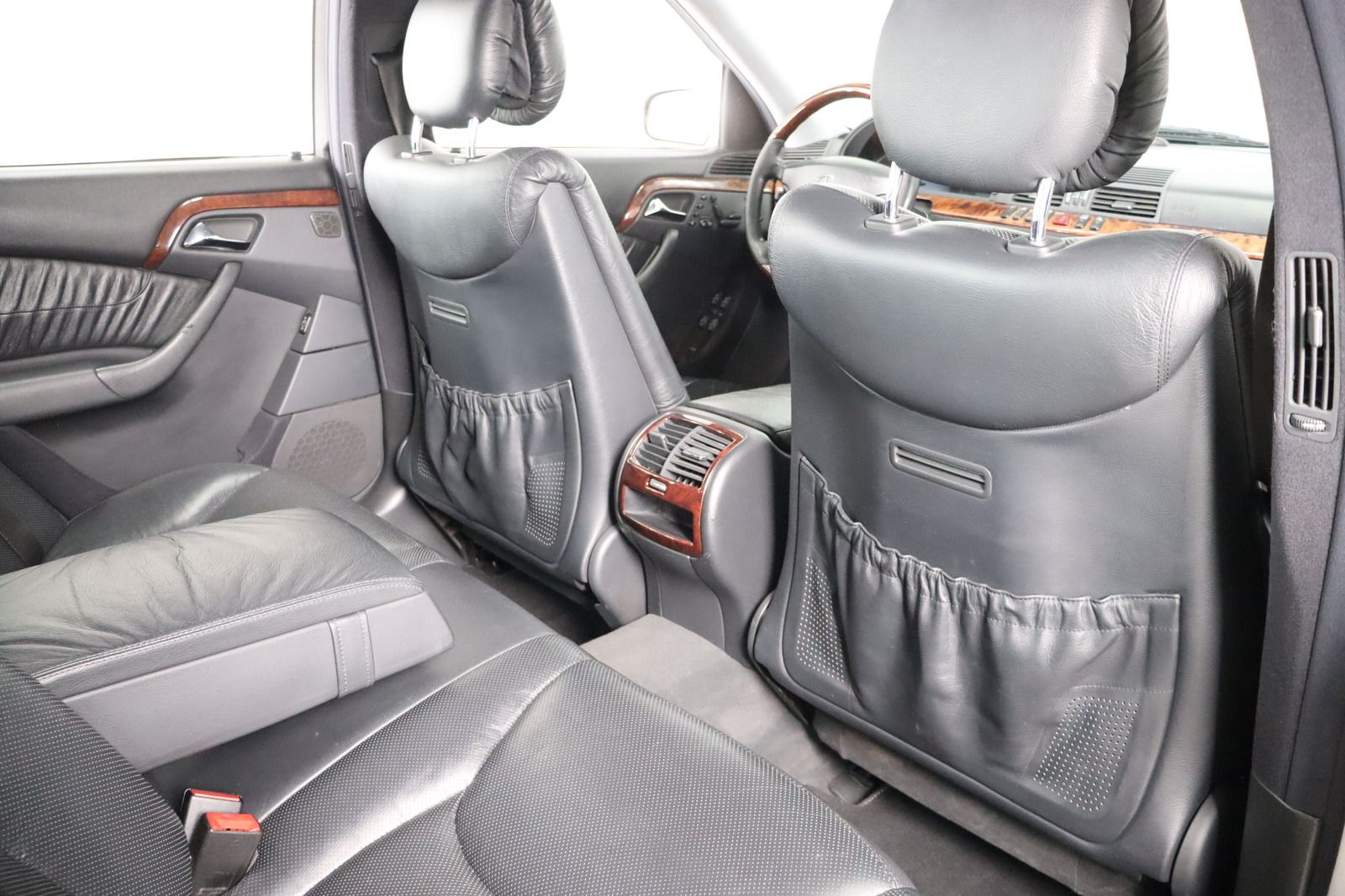 Fahrzeugabbildung Mercedes-Benz S 320 * Memory * Sitzhzg./-lüftung * PDC