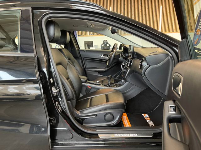 Mercedes-Benz GLA 180 *Kamera*PDC*Navi*Klima*Tempomat*