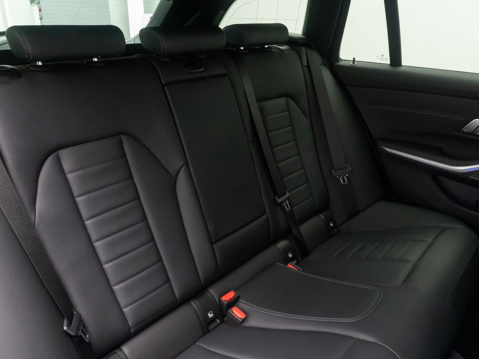 Fahrzeugabbildung BMW 320d xD M Sport Kamera Komfort DAB Individual