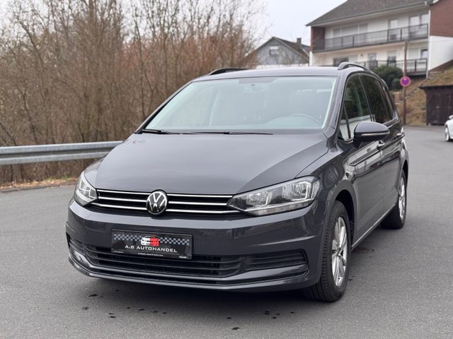 Volkswagen Touran Comfortline 2.0TDI/DSG/ACC/136.100km