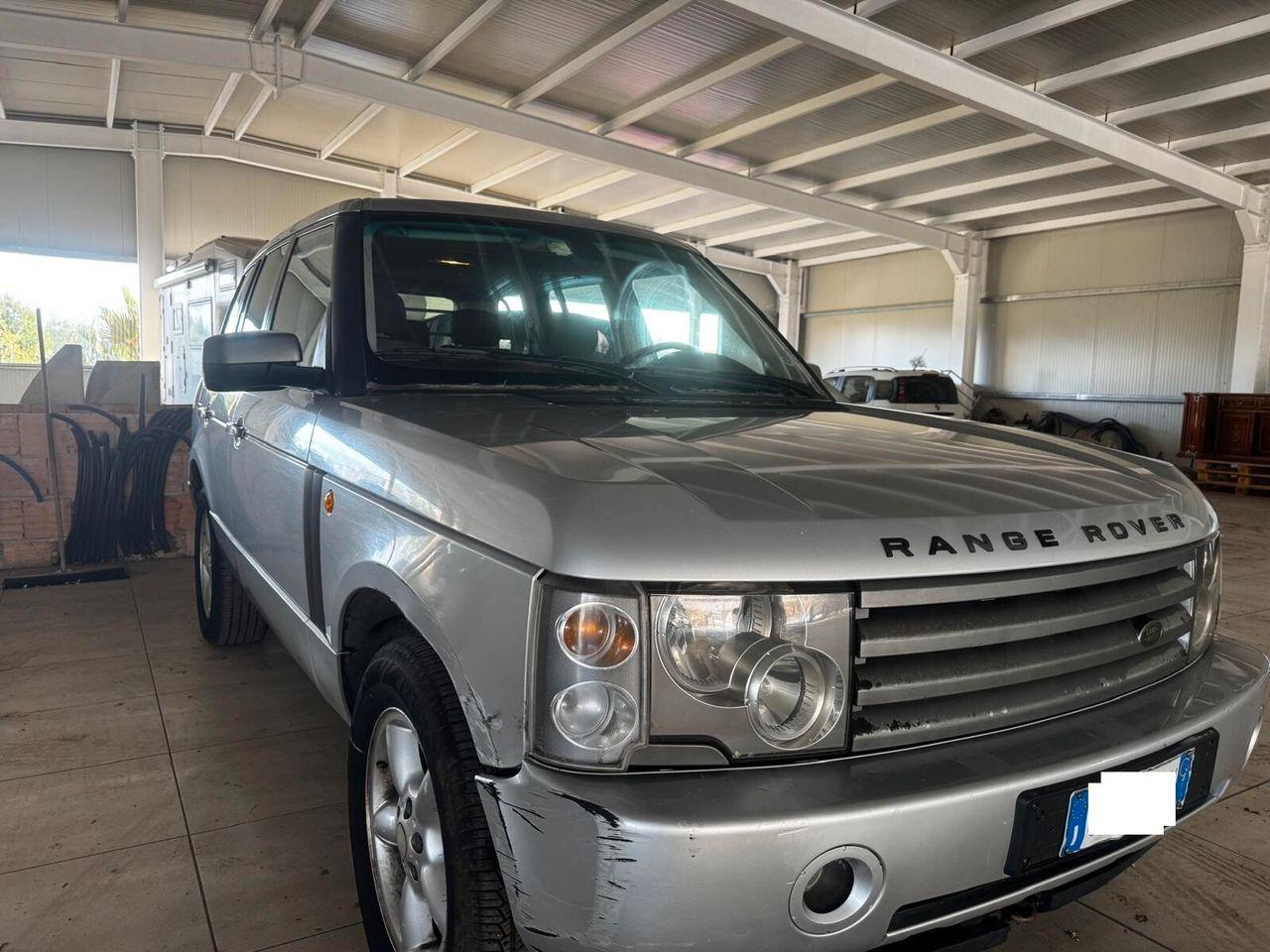 Land Rover Range Rover 2004 — photo 12