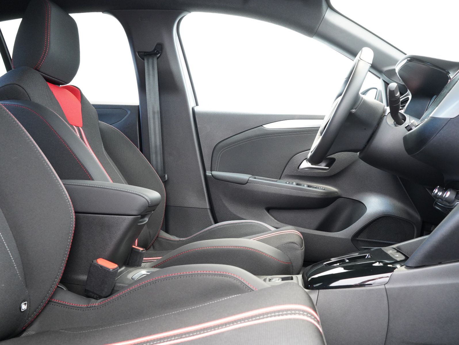 Fahrzeugabbildung Opel Corsa F e GS Line CARPLAY/KAMERA/11KW/SOH