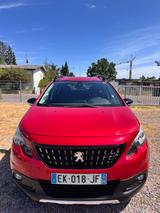 Peugeot 2008 GT-Line  PureTech 110ps EAT6 - Peugeot 2008: 1.6