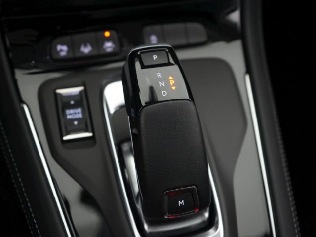 Grandland ULTIMATE AT+NAVI+KEYLESS+ACC+360 GRAD 