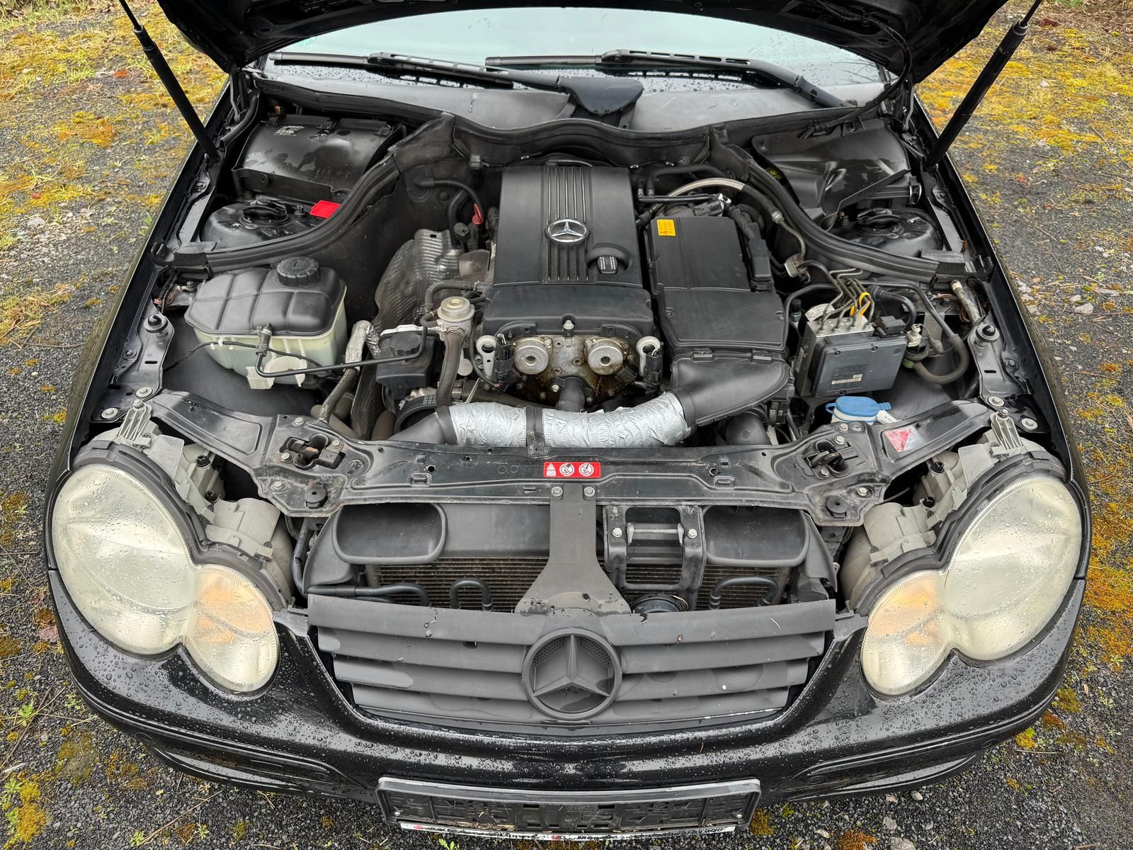 Fahrzeugabbildung Mercedes-Benz C 160 1.8 AUTOMATIK/SITZHZG/PDC/SCHECKHEFT/KLIMA