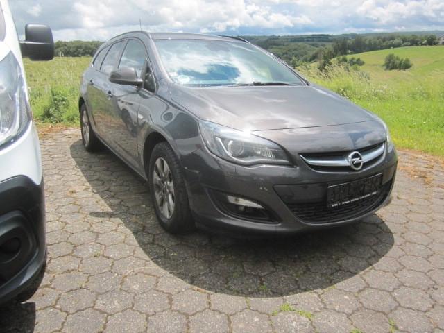 Opel Astra J Sports Tourer Style