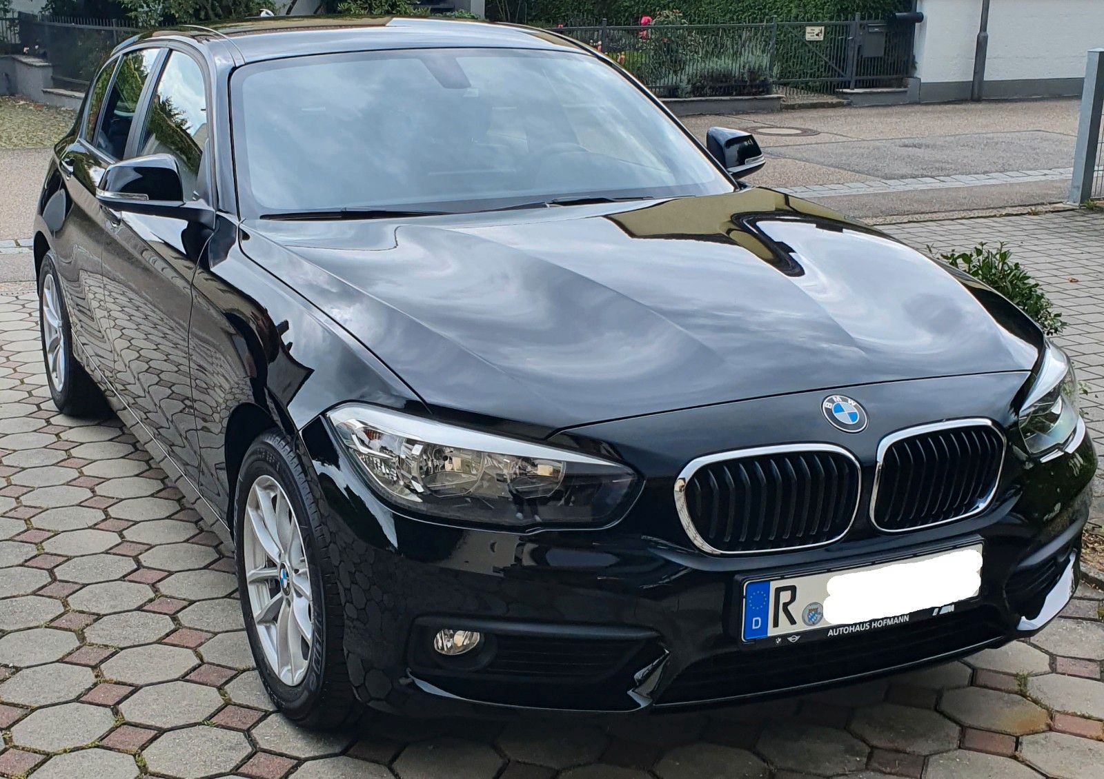 BMW 120i Advantage 135kW(184PS)*6-Gangt*Navi*PDC*DSC