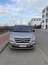 Hyundai H-1 2.5 CRDI Aut. Travel*Leder*Gutachten*Alu* - Hyundai H-1 von privat