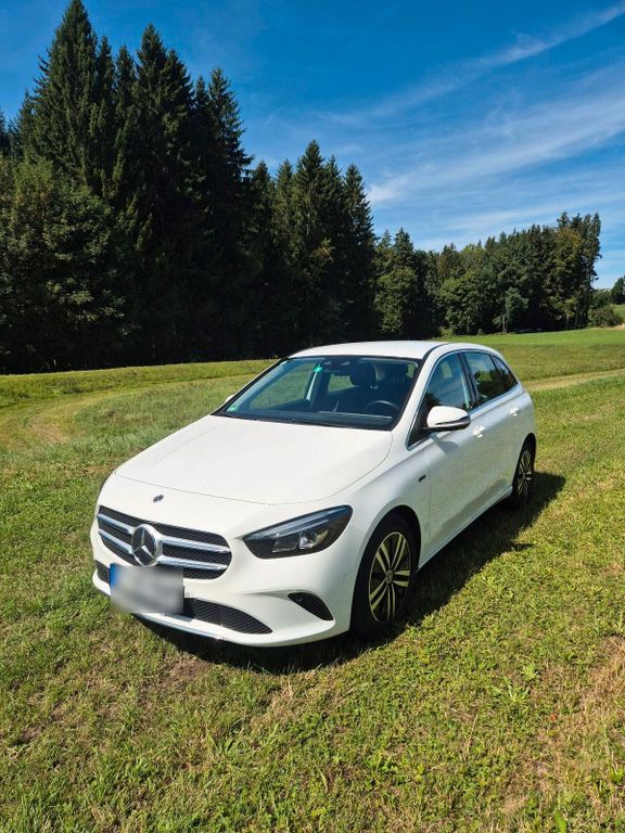 Image of Mercedes-Benz B 250