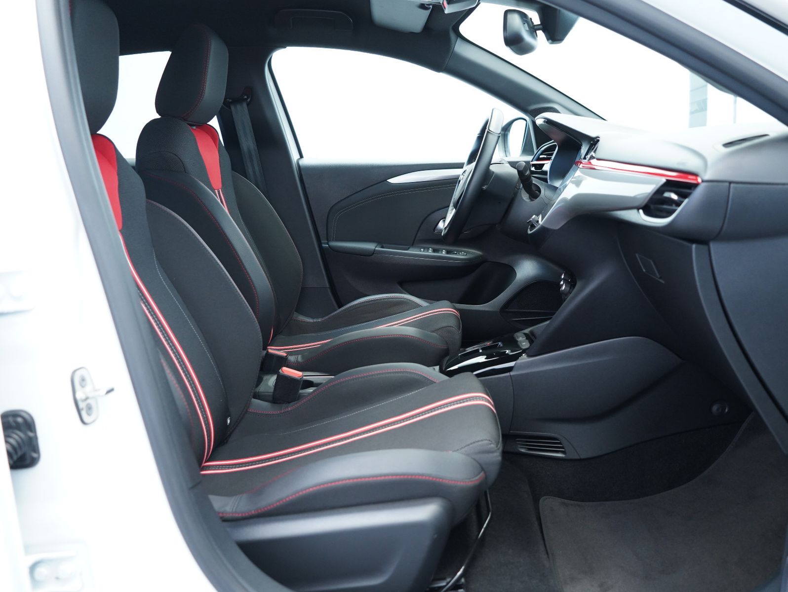 Fahrzeugabbildung Opel Corsa F e GS Line LM17/KAMERA/11KW/SOH