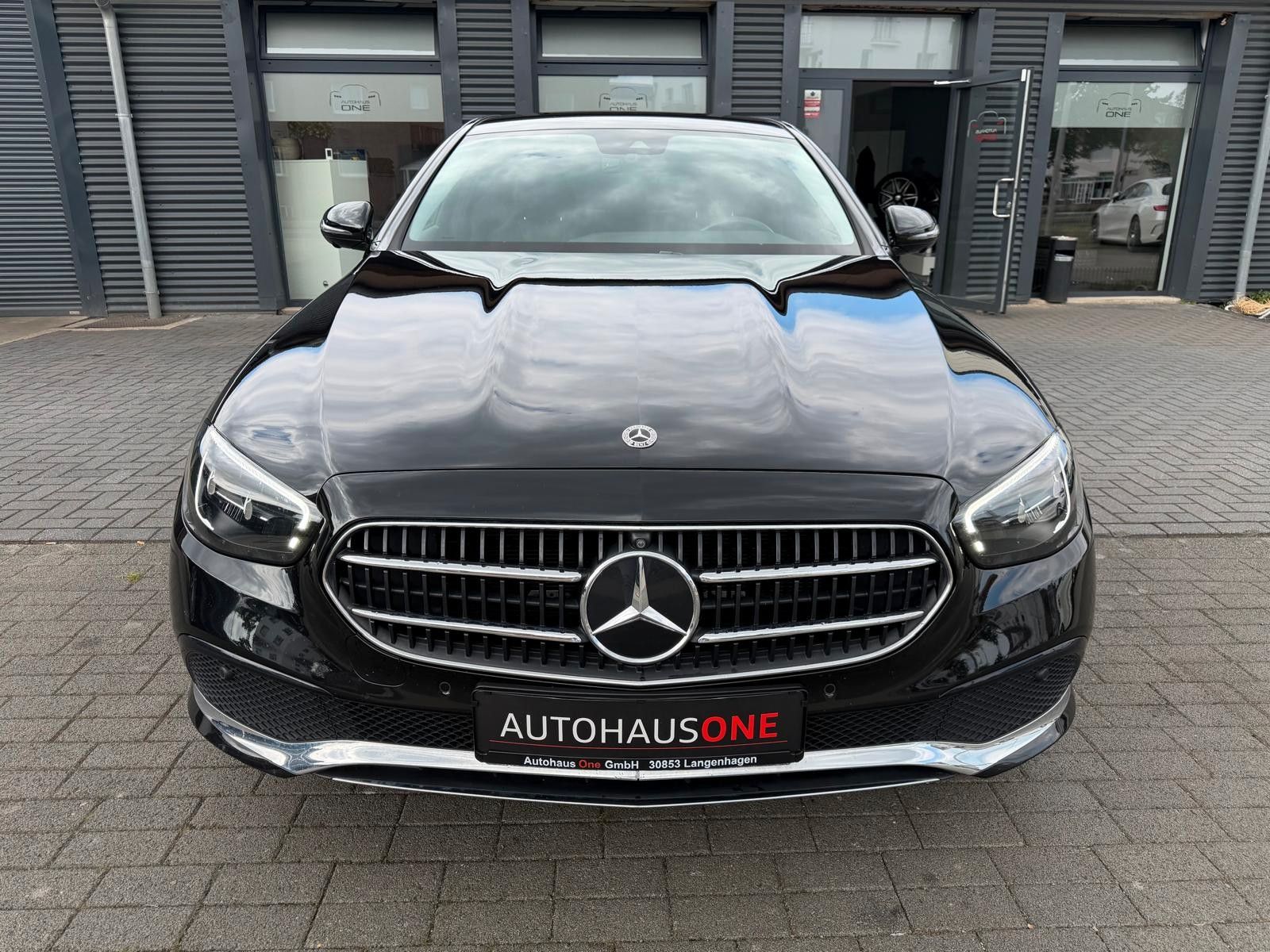 Mercedes-Benz E 220d Avantgarde 360°KAMERA/KEYLESSGO/BURMESTER foto 3