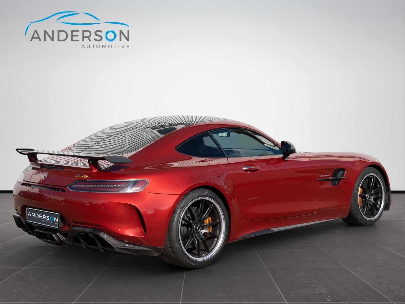 Fahrzeugabbildung Mercedes-Benz AMG GT R V8 CARBON BURMESTER 19/20" PERFORMANCE