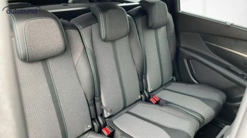 Peugeot 5008 - 8