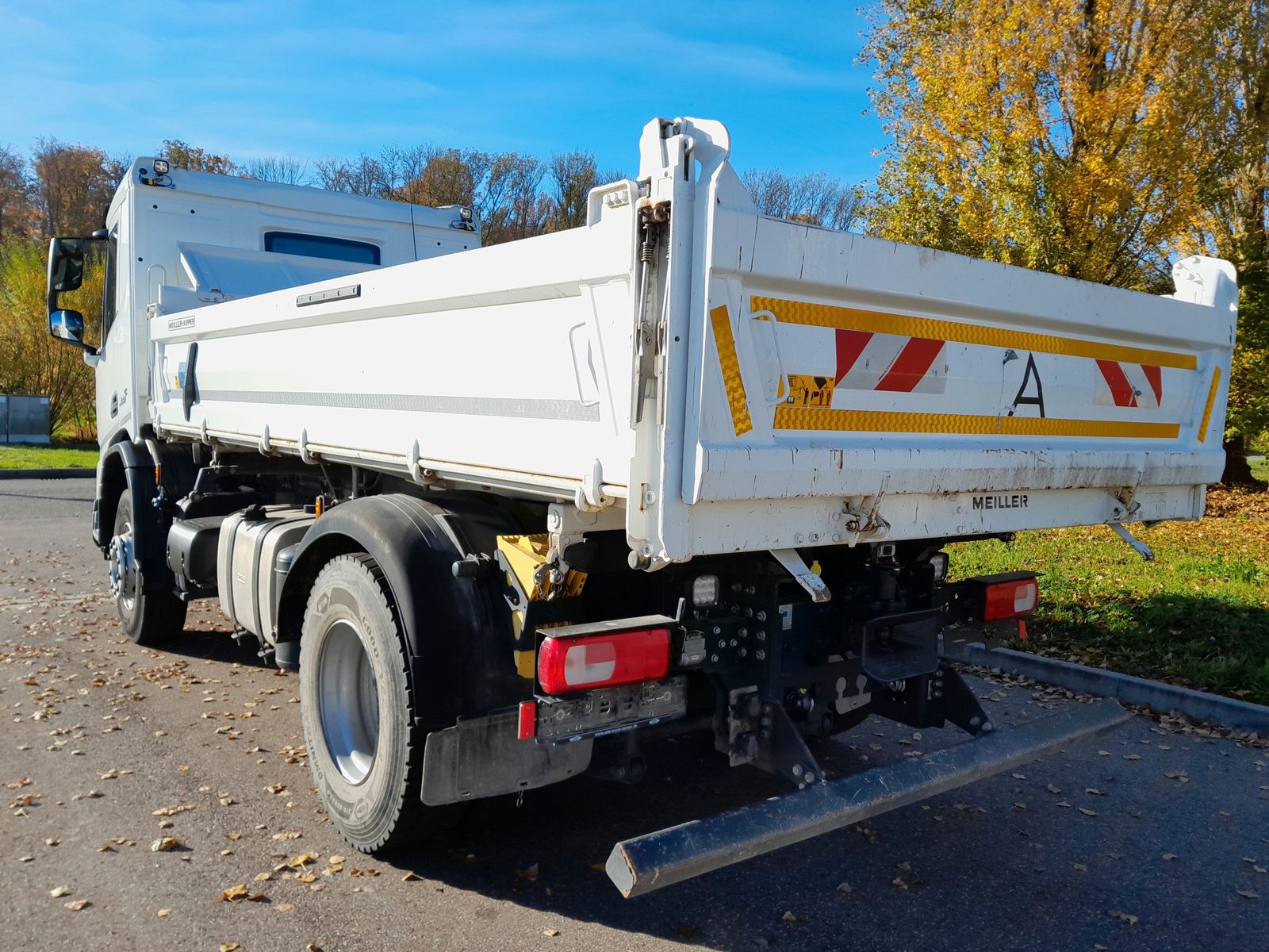 Fahrzeugabbildung DAF FA XDC 450