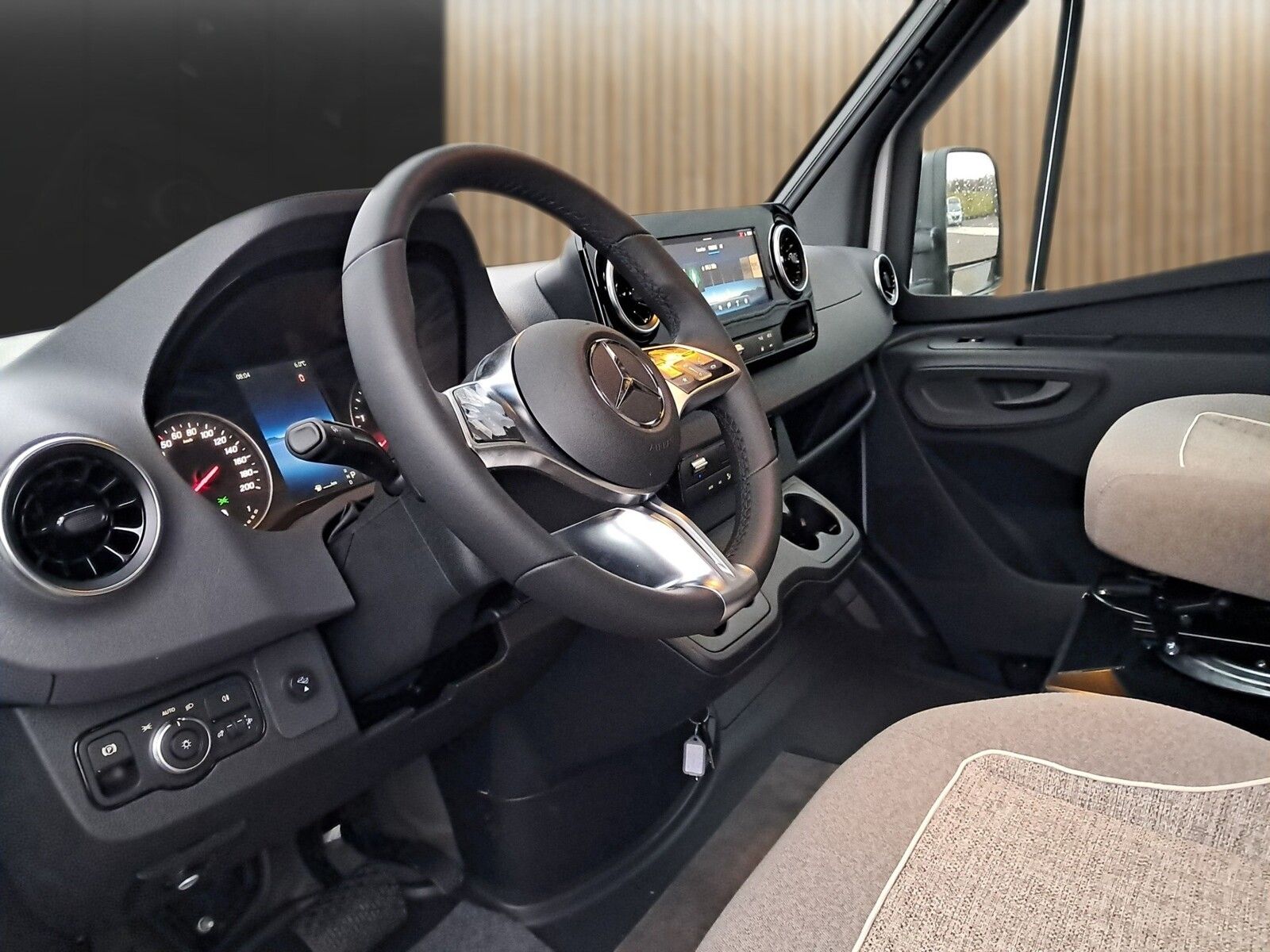 Fahrzeugabbildung Malibu T 470 RB LE K comfort Navi, Markise, RFK, TV