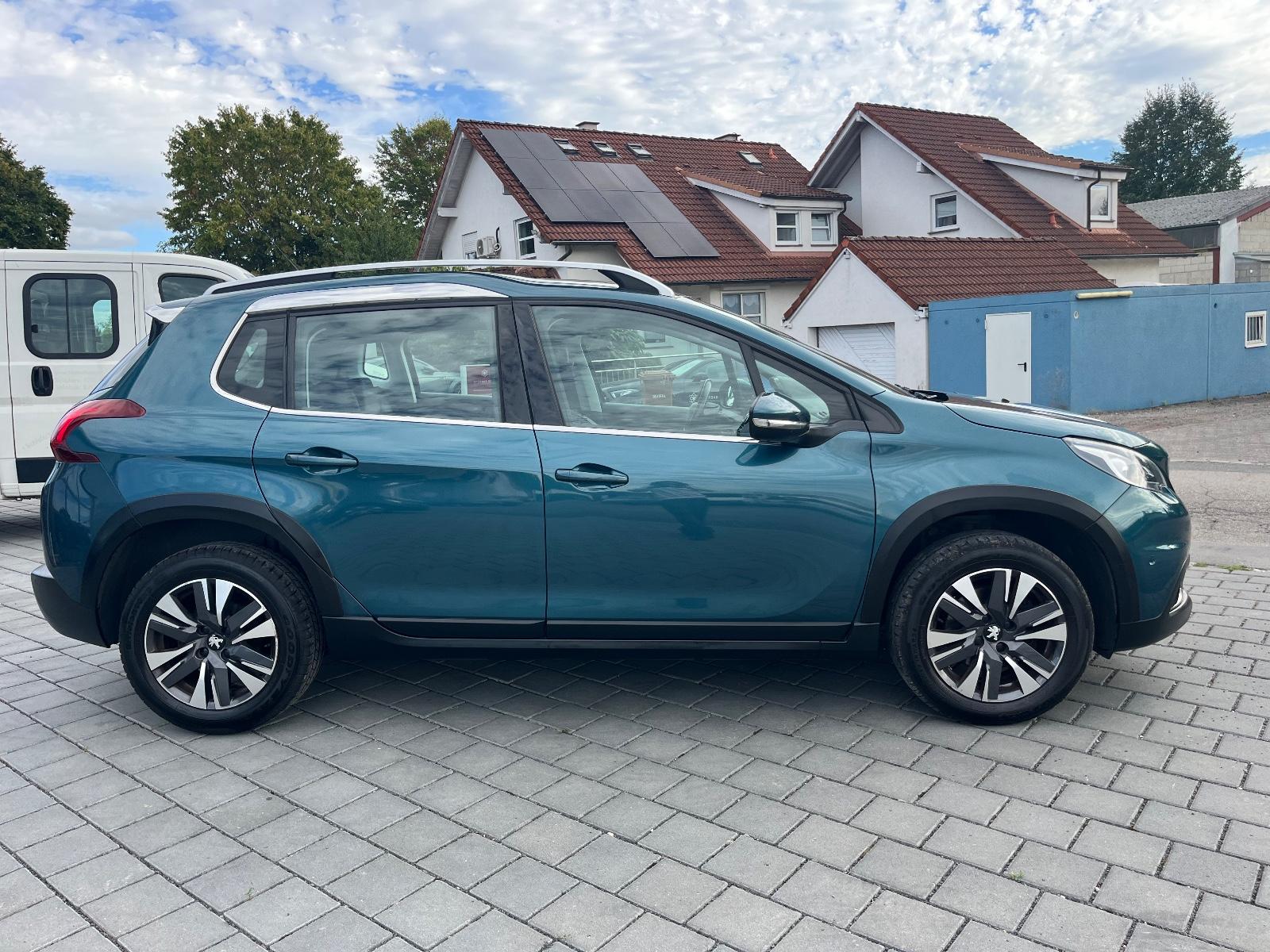 Peugeot 2008 Allure Navi 1.Hand