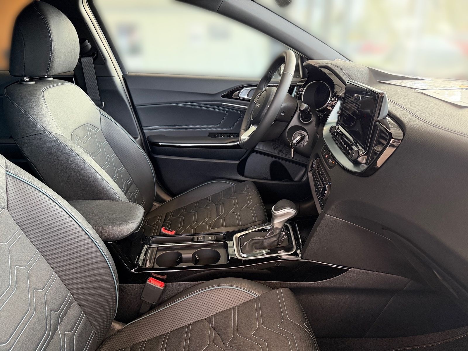 Fahrzeugabbildung Kia CEED_SW 1.0T 48V DCT 100 NIGHTLINE