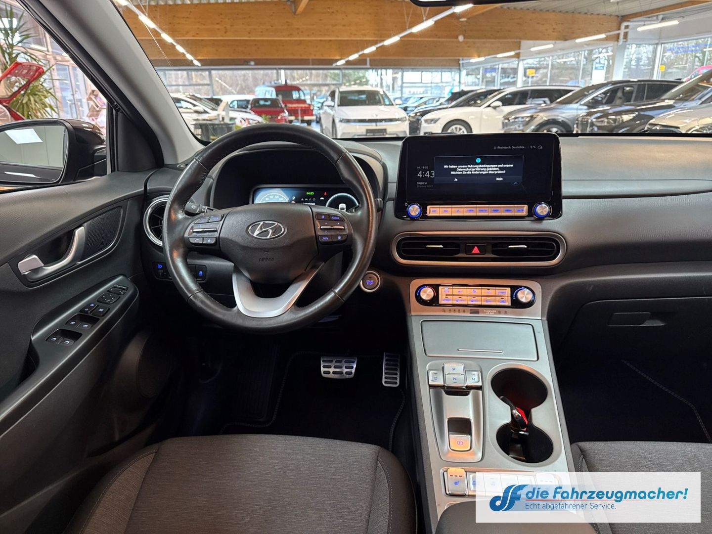 Fahrzeugabbildung Hyundai KONA Trend Elektro 2WD Navi Soundsystem LED ACC