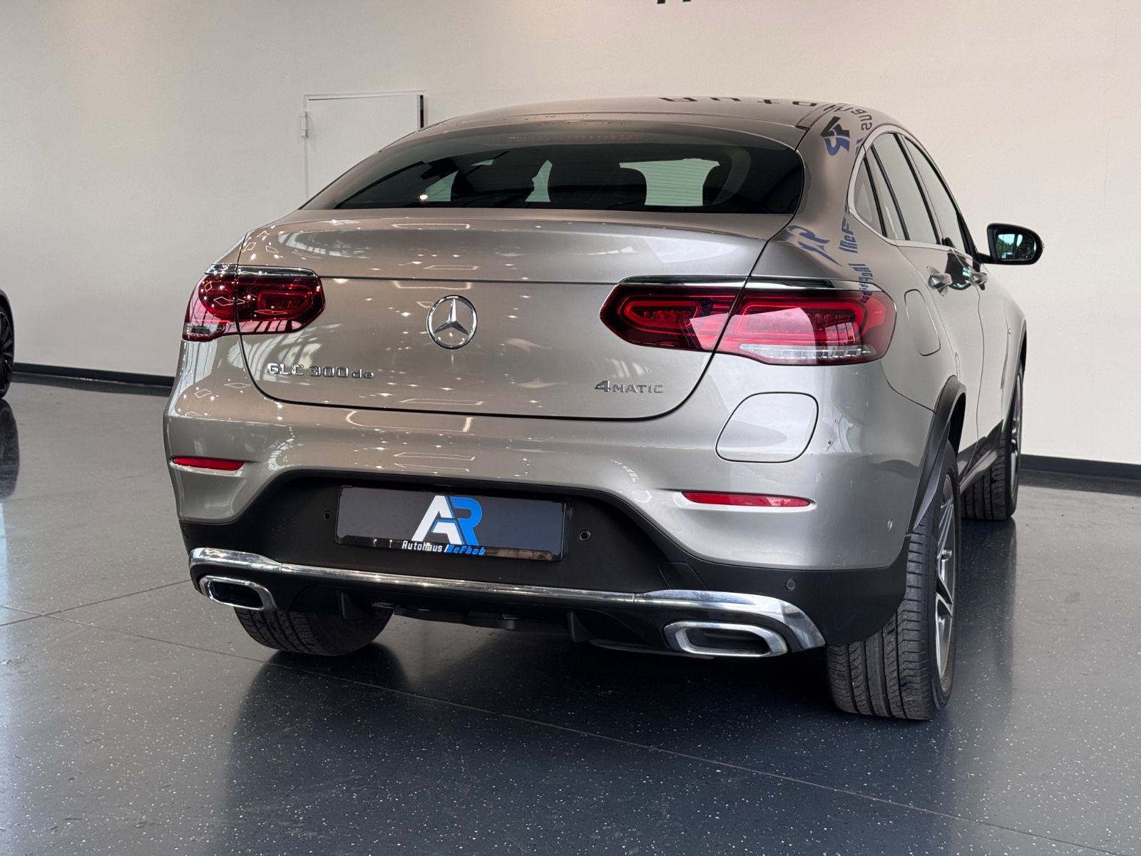 Mercedes-Benz GLC300de 4Matic AMG LED MULTIBEAM SHZ AMBIENTE foto 15