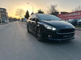 Ford S-Max S-MAX ST-Line GETRIBE RÜCKELT