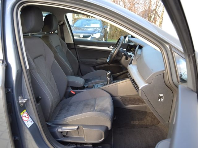 Golf VIII 1.5 TSI 18-ZOLL/MATRIX/NAVI-PRO+VZE/DI