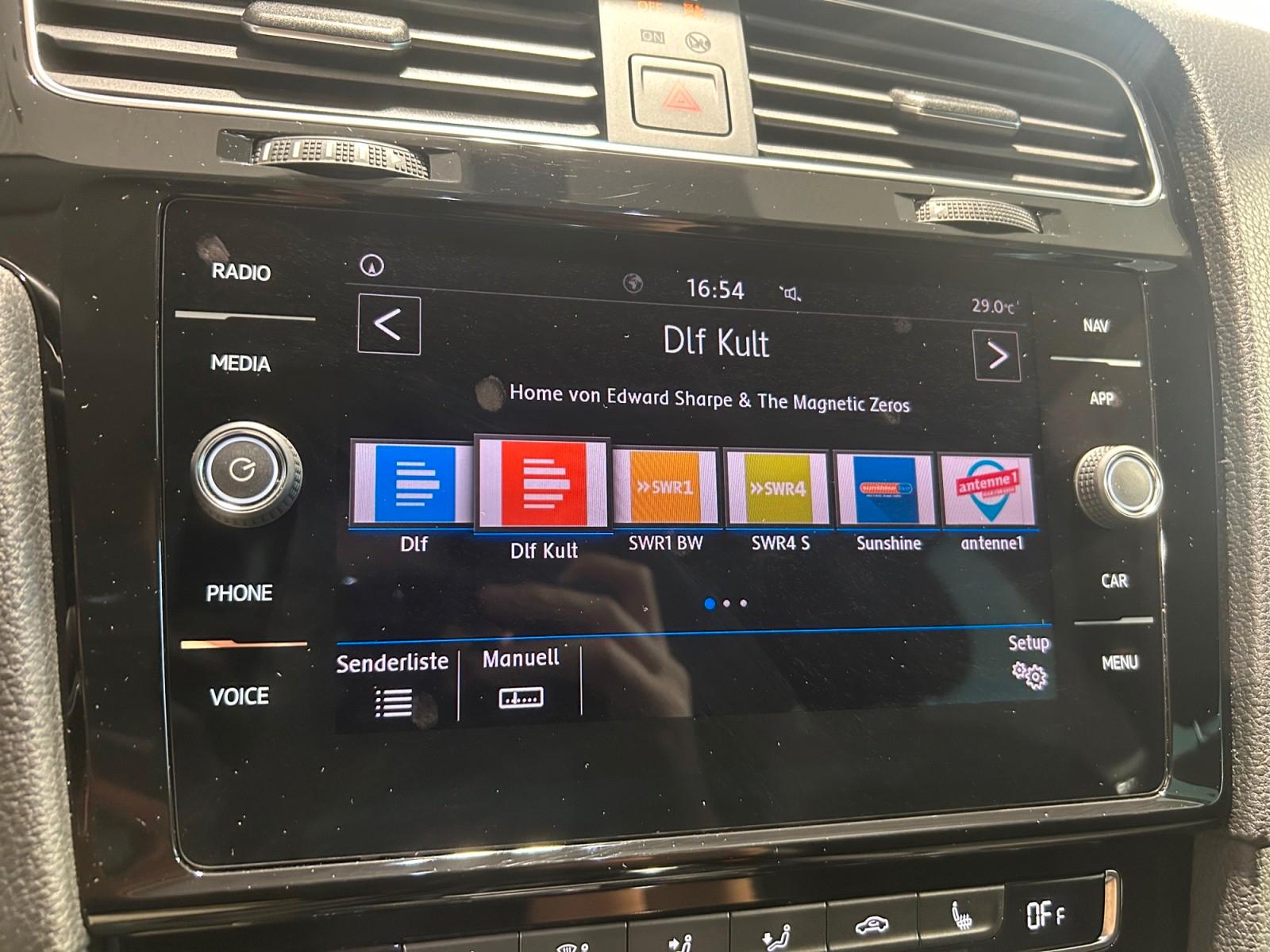 Volkswagen Golf VII Var. Highline LED/ACC/SZH/AHK/NAV, миниатюра 21