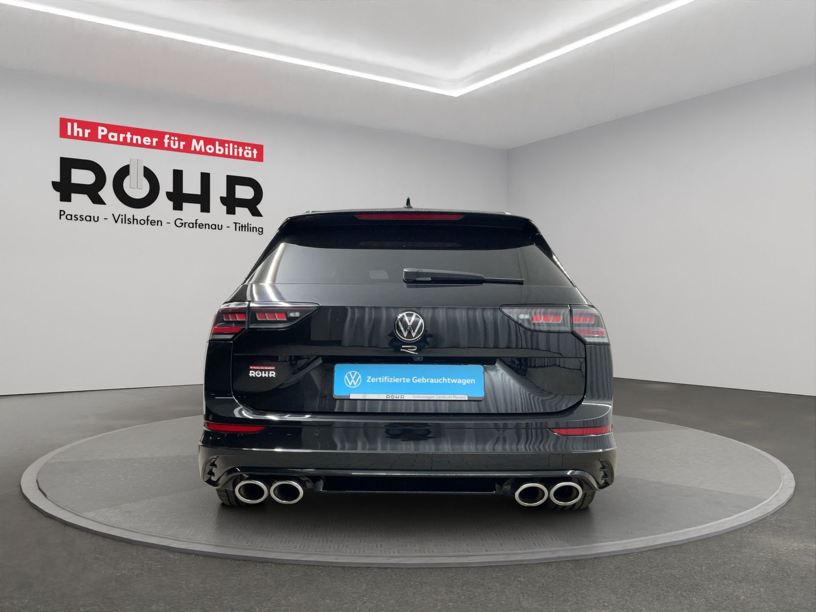 Volkswagen Golf VIII Variant R 2.0 TSI 4M Black ACC AHK LED foto 6